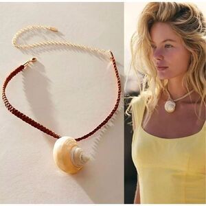 Free People Sara Shell Choker NWT
